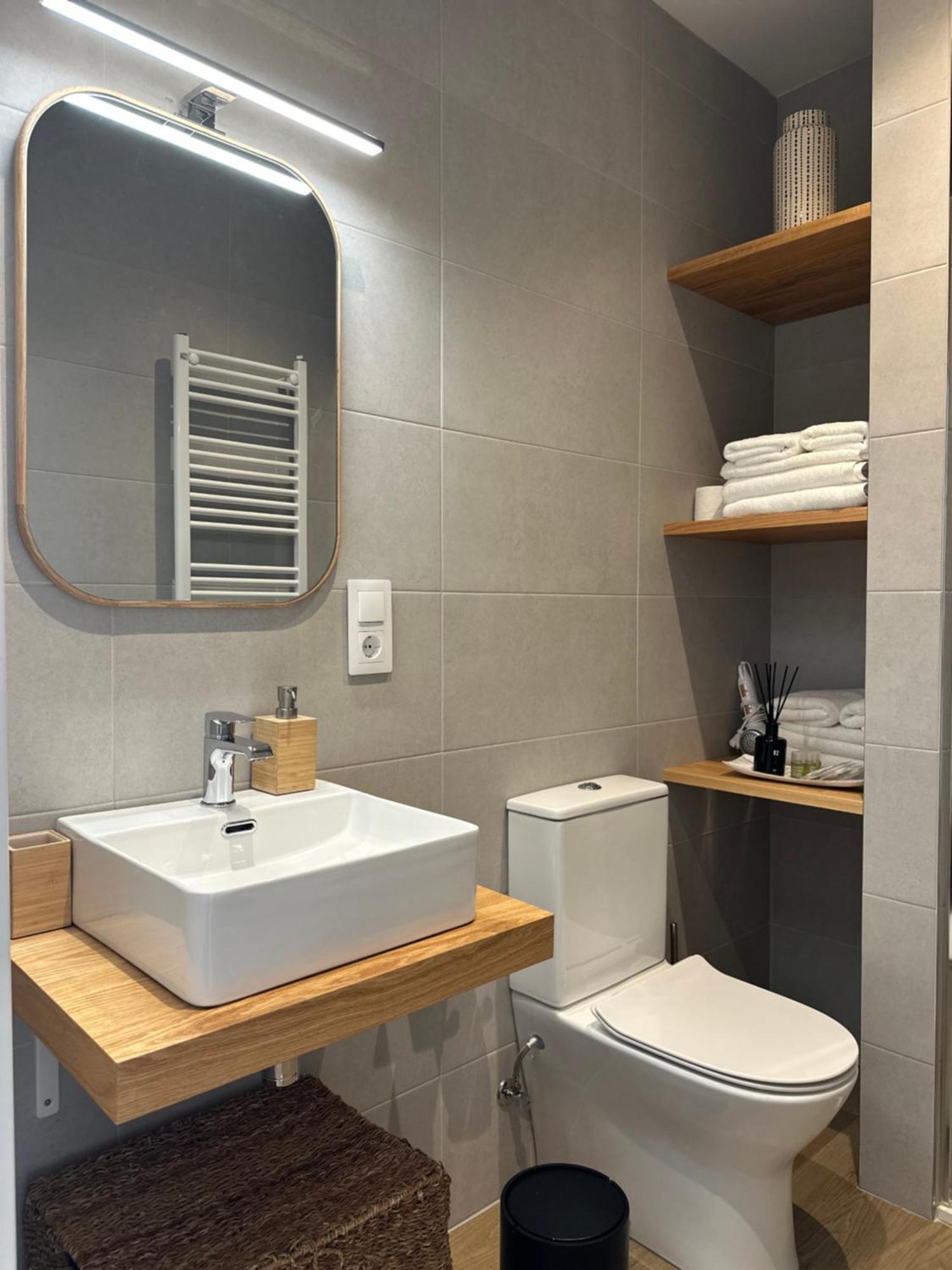 Corunaflat Apartamentos Con Encanto En El Centro De 拉科鲁尼亚 外观 照片